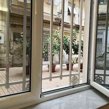 L'Ospite Napoletano Appartement Napels Buitenkant foto