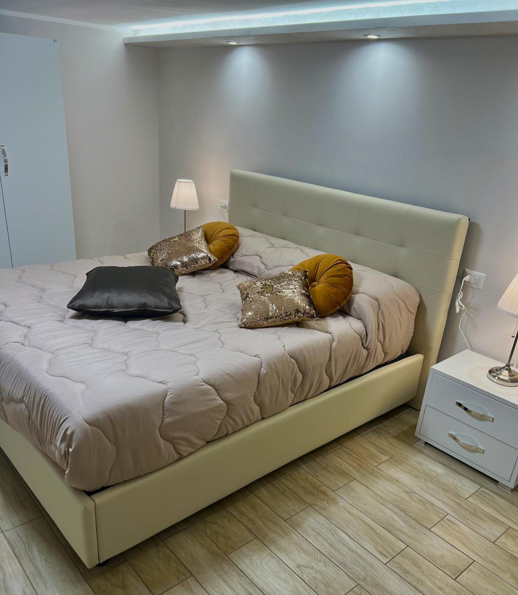 L'Ospite Napoletano Appartement Napels Buitenkant foto